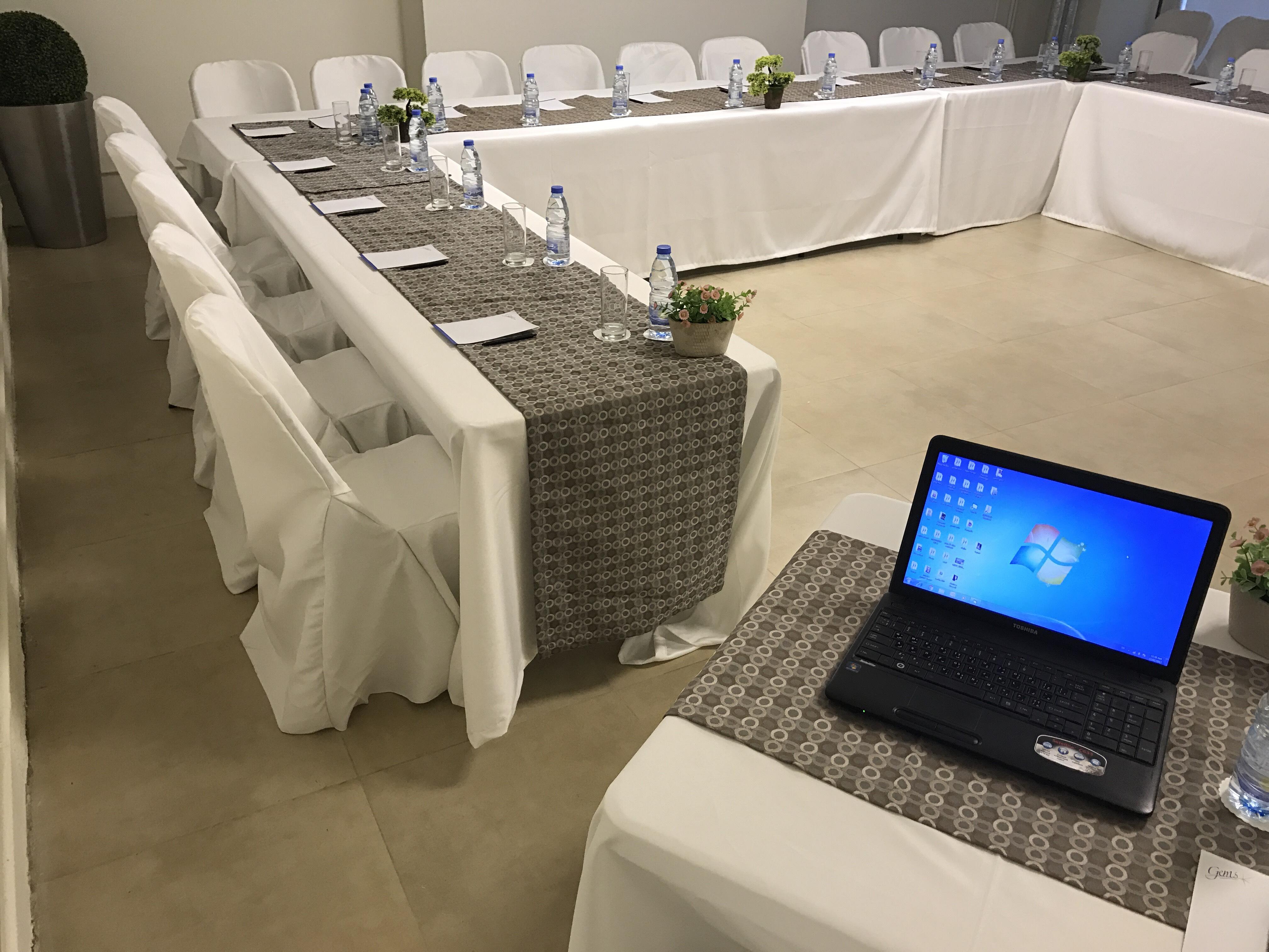 Gems Hotel Beirut Bagian luar foto
