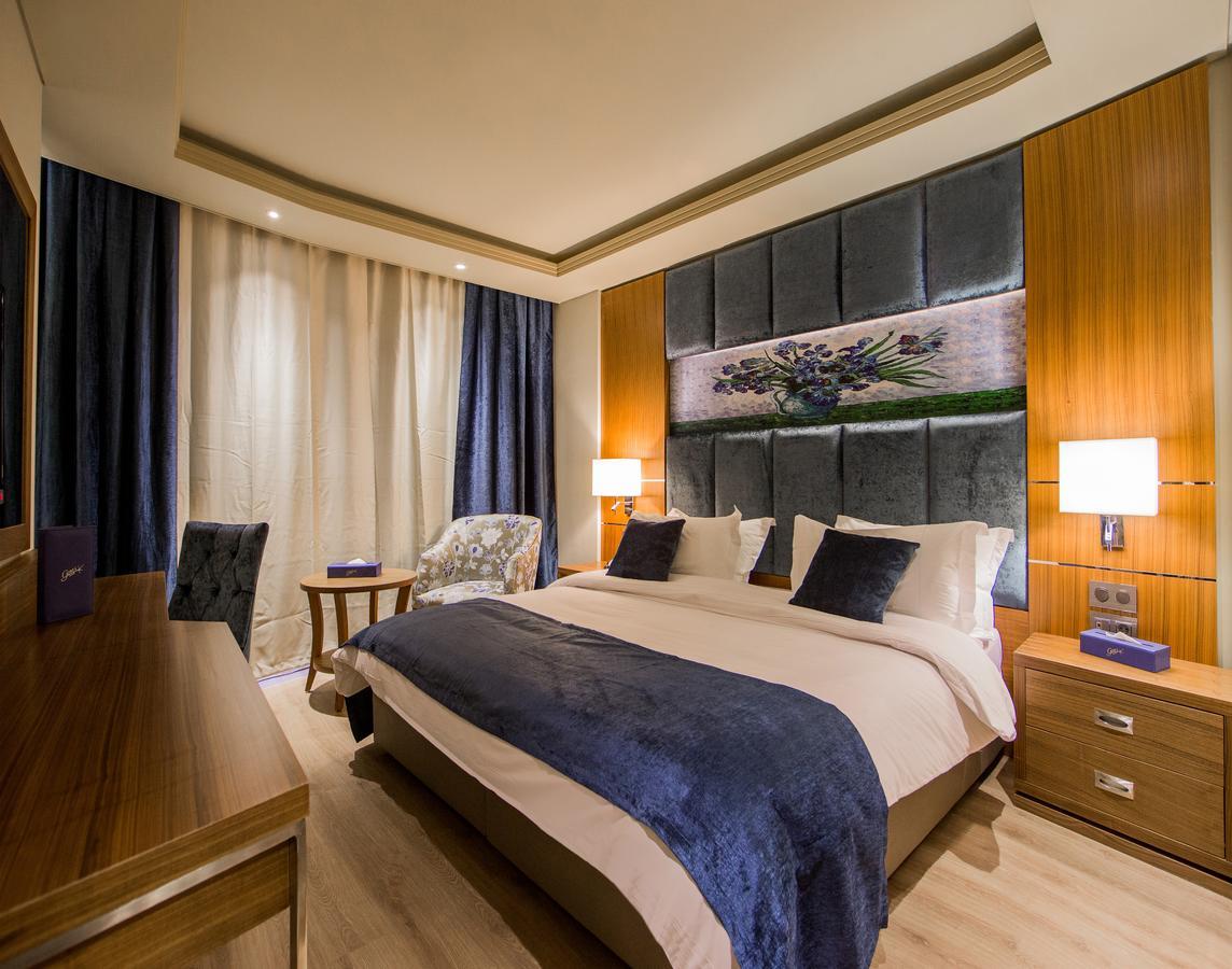 Gems Hotel Beirut Bagian luar foto