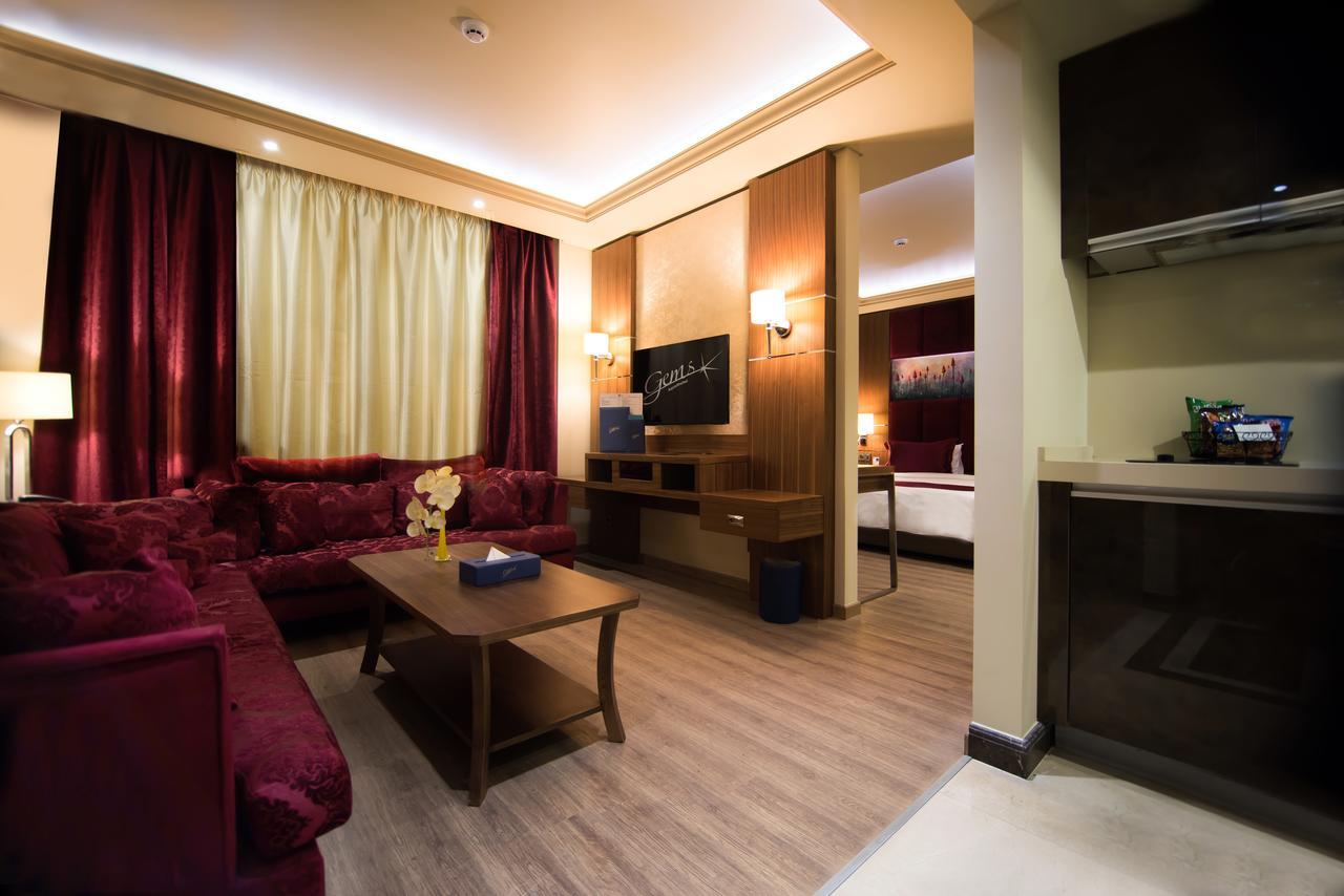 Gems Hotel Beirut Bagian luar foto